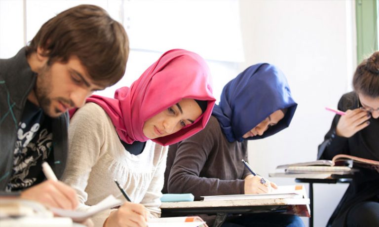 MBA Thesis Writing Help For Arabian Students